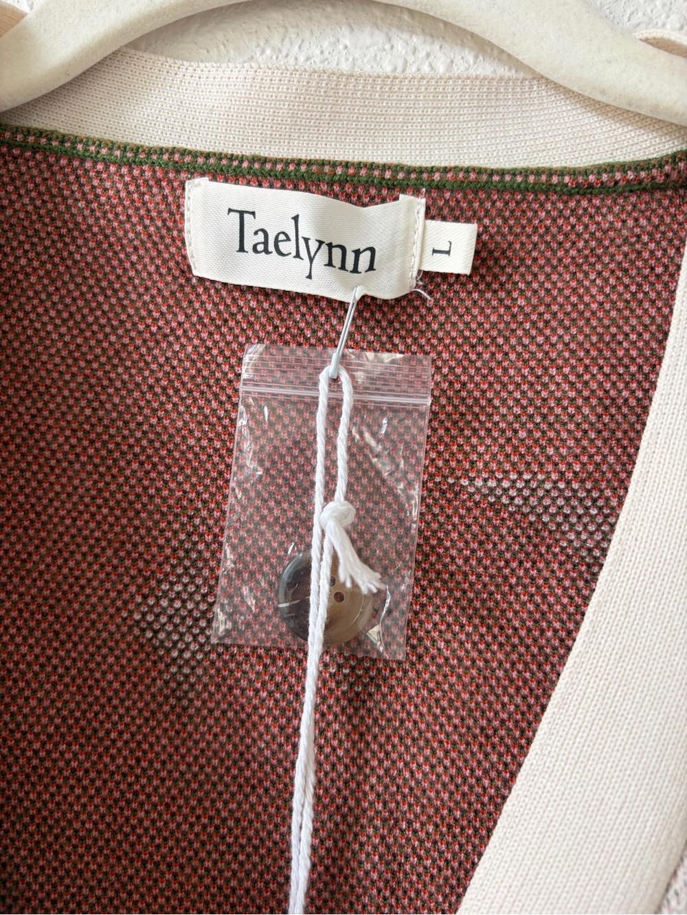 Taelynn V Neck Button Down Western Sweater Cardigan Size Large Horse Knit Cowboy - Picture 3 of 7
